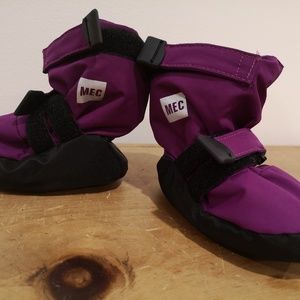 MEC | Toaster boots for kids (New without tags)